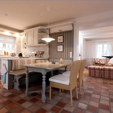 Kleine Wittburg * Sylt